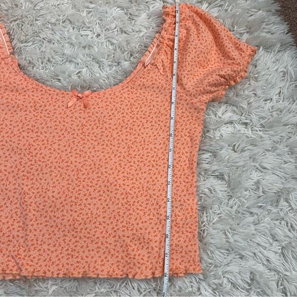 American Eagle Peach Orange Floral Cropped Top Size M - Picture 10 of 10